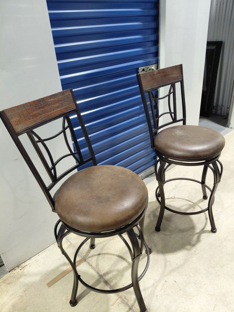 High Chair/ Table Chair