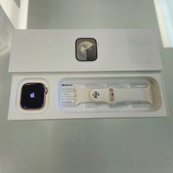 Apple Watch Series 9 Rose Gold 42MM Cellular (Unlocked) With Apple Warranty