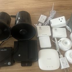 YoLink Alarm Siren Security Motion Sensors Garage Contollers Hub