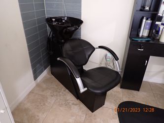 Saloon Shampoo Washing Station