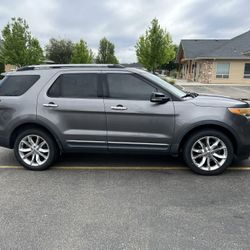 2011 Ford Explorer