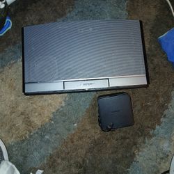 Bose Sounddock Portable Digital Music System