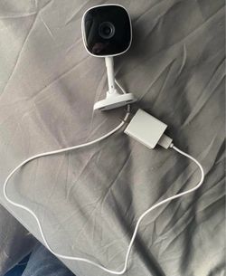 (New without box)Merkury Indoor Security Camera