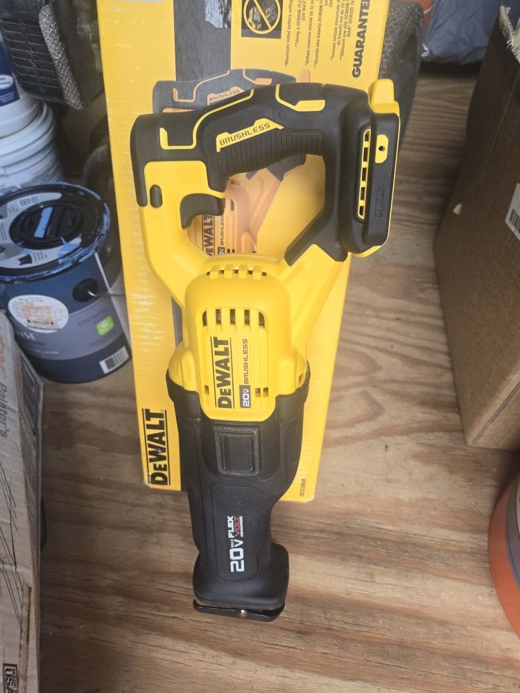 20v Flex Saw Saw Brand New.