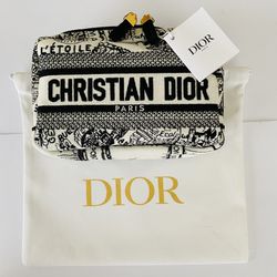 NWT Christian Dior Made in Italy Black White Plan de Paris Makeup Bag Pouch