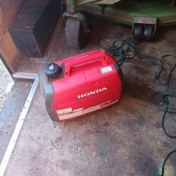 EB 2200 Honda Generator In Very Good Condition Works Like New $650