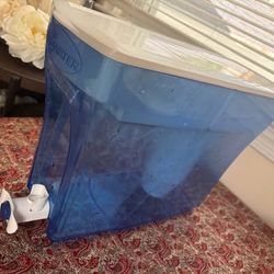 ZeroWater 30-Cup Water Filter Dispenser