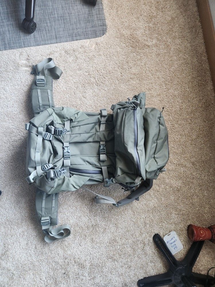 Mystery Ranch Metcalf Backpack
