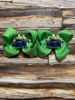Toy Story Alien hair bows