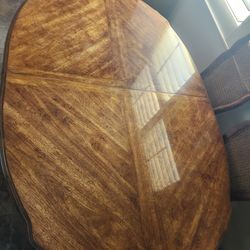 Like New Dining Table