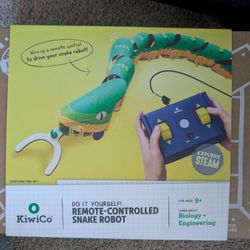 New In box - kiwico snake Robot 