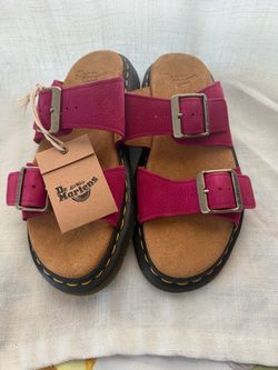 Dr martens sandals size 5