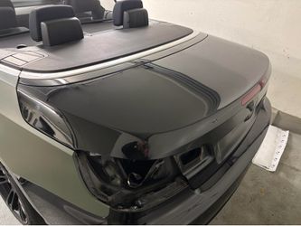 Vehicle Vinyl wrap