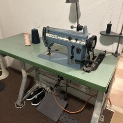 MÁQUINA DE COSER