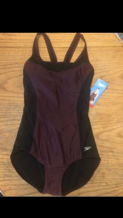 New Woman’s Speedos Burgundy Bathing Suit Size M & XL