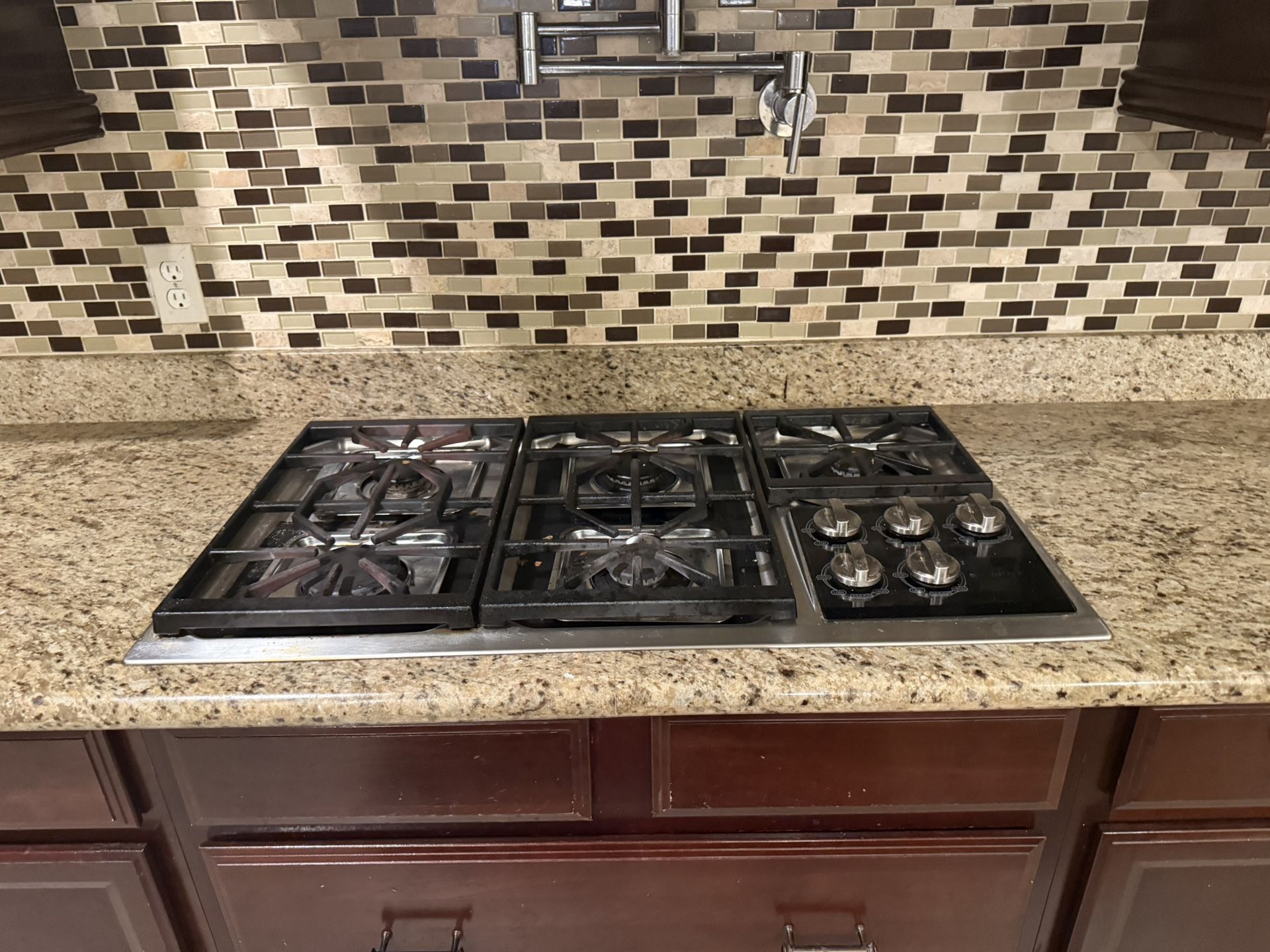 Wolf Gas CookTop 36