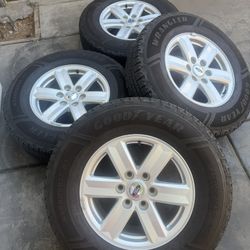 LT245/75/R17 Goodyear Wrangler & FORD F150 Wheels