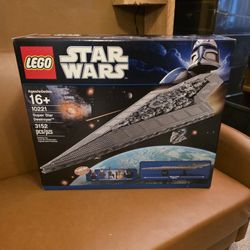 LEGO UCS 10221 Star Wars Super Star Destroyer FACTORY Sealed retired (rare) 