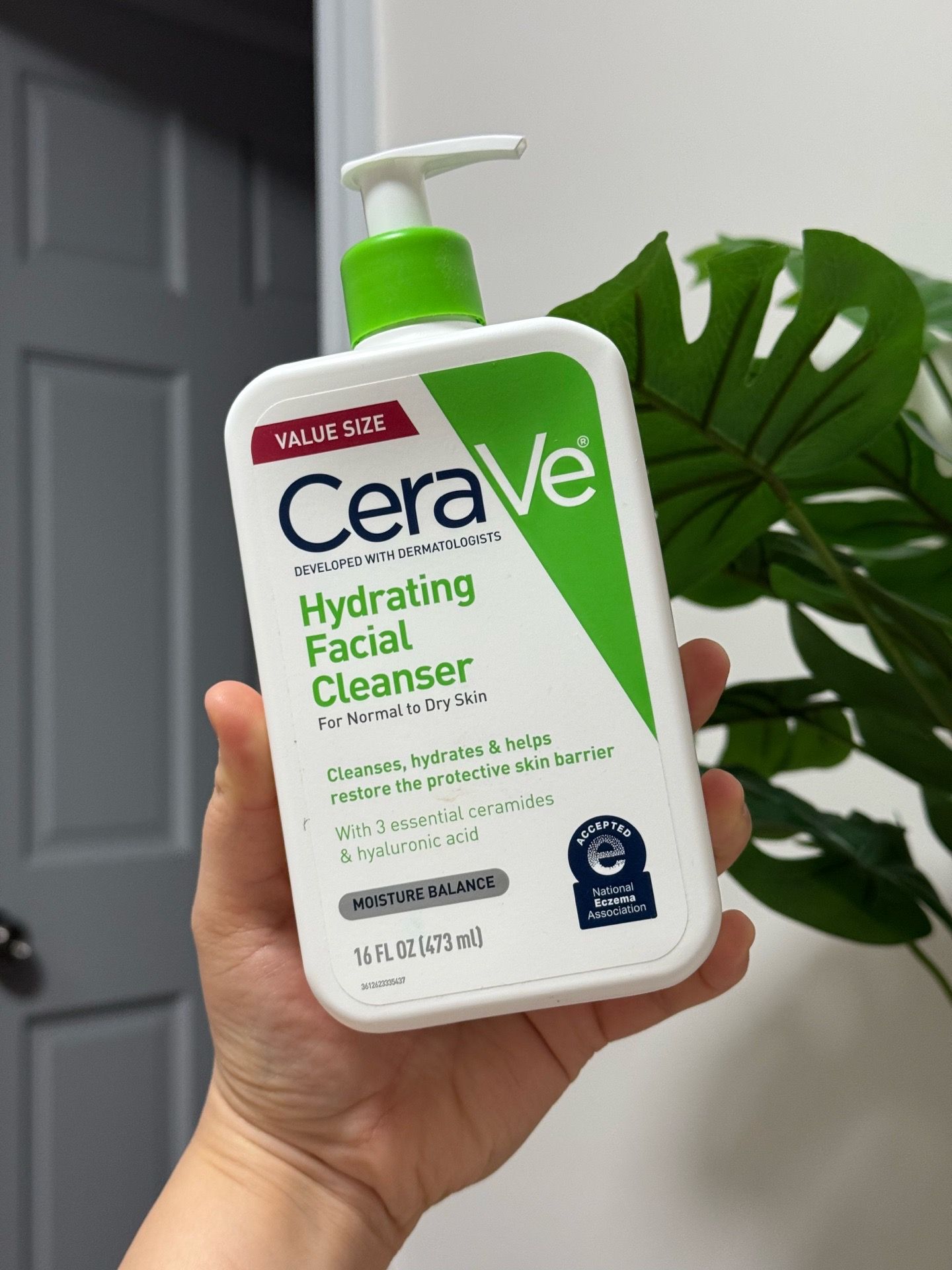 CeraVe Hydrating Facial Cleanser 473ml NEW