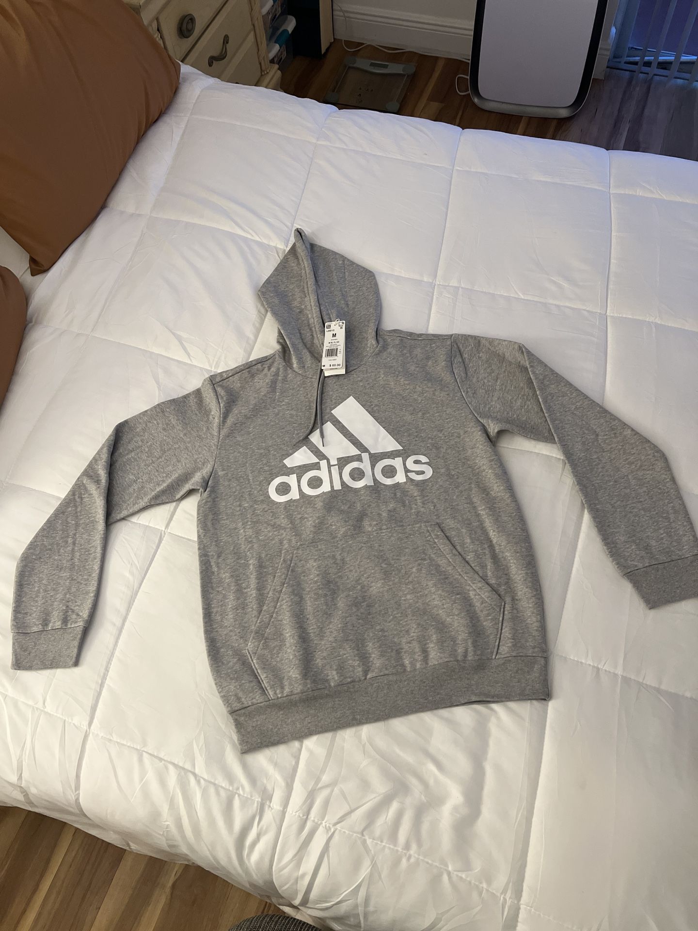 Adidas Multisport Sweatshirt - Brand New