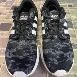 Women’s Adidas Shoes Size 7