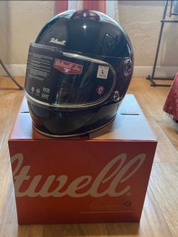 Gringo S ECE R22.06 Helmet/Gloves