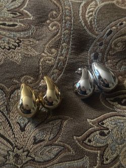 2 pairs Gold and Silver Teardrop Hoop Earrings - Women Accessories