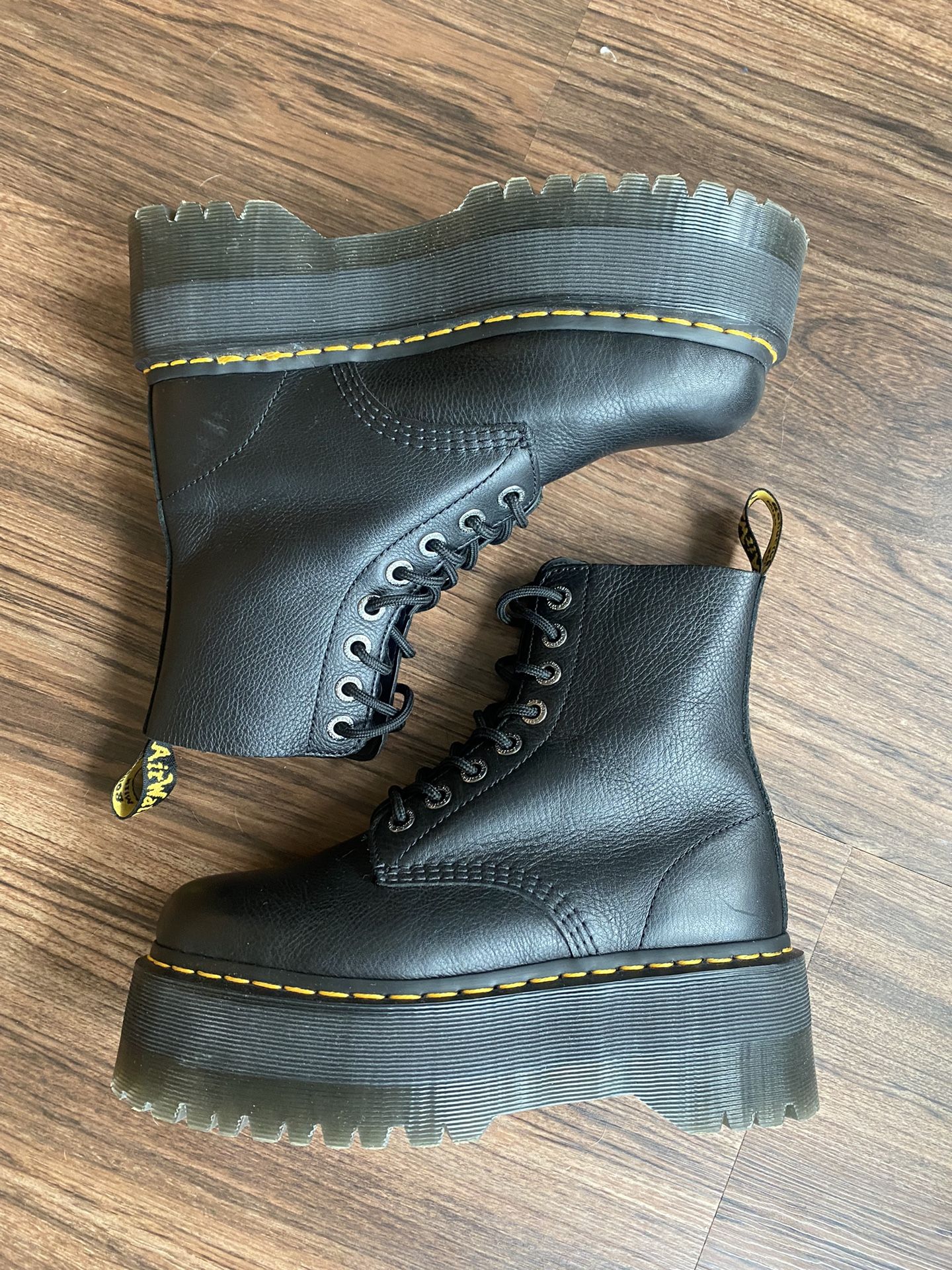 Dr Martens Platform Boots Womens 8 