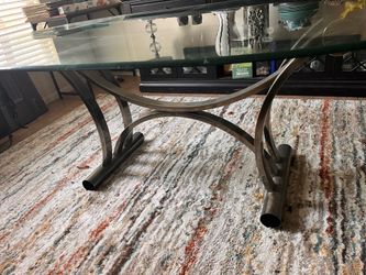 Elegant Dining Room Table