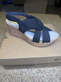 Clarks Woman Shoe 