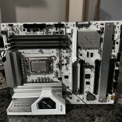 Gaming Mother Board With Intel Cpy
