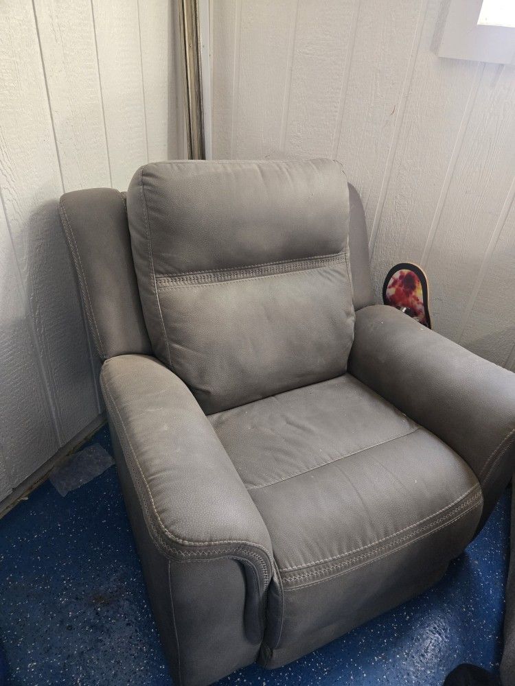 reclining chair
