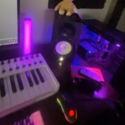 Yamaha HS5