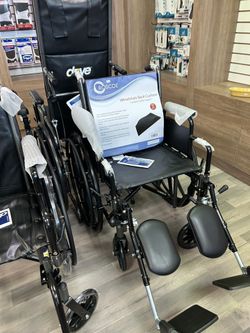 Manual Wheelchair With Elevating Leg Rests 