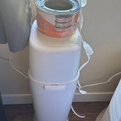 Genie diaper pail
