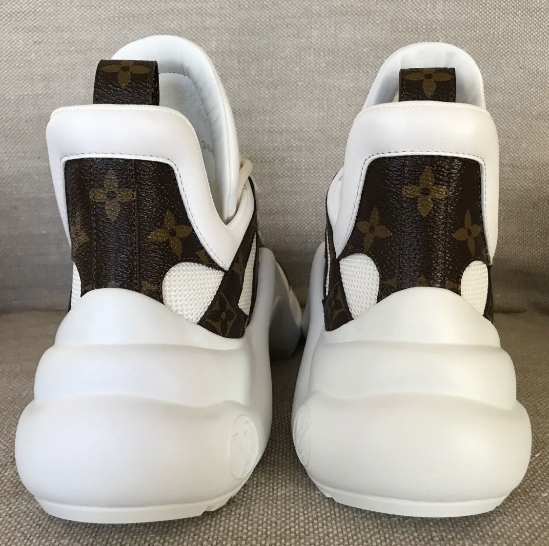 Louis Vuitton LV Archlight for Sale in Los Angeles, CA - OfferUp