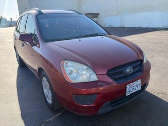 2008 Kia Rondo