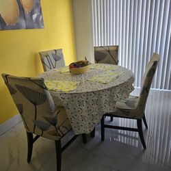 70" Round dining Table And 4 Chairs