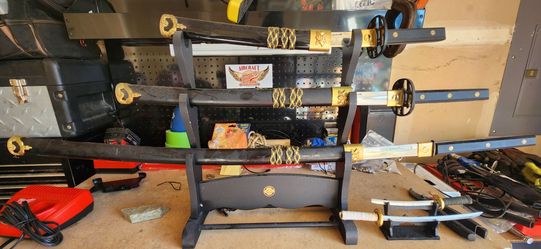Decorative sticks with stand