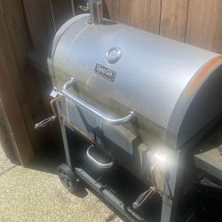 Free Till 3pm Today  Dyna-glo BBQ - Used, Would Make A Great Smoker