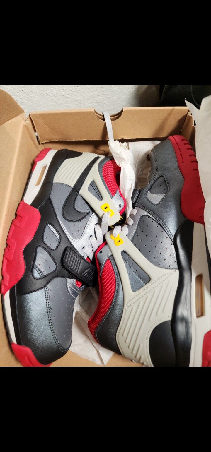 Nike Air Trainer 3! Mens 11.5