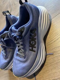 Hokas Bondi 8 size 8