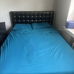 Queen Size Mattress With Frame And Headboard 