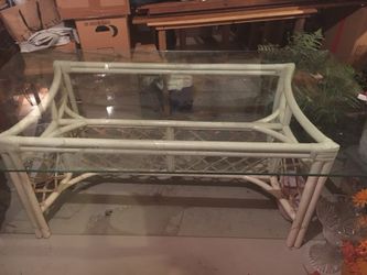 Vintage Clark casual rattan glass table with 6 chairs