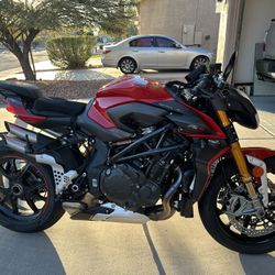 2021 MV Agusta Brutale 1000RR
