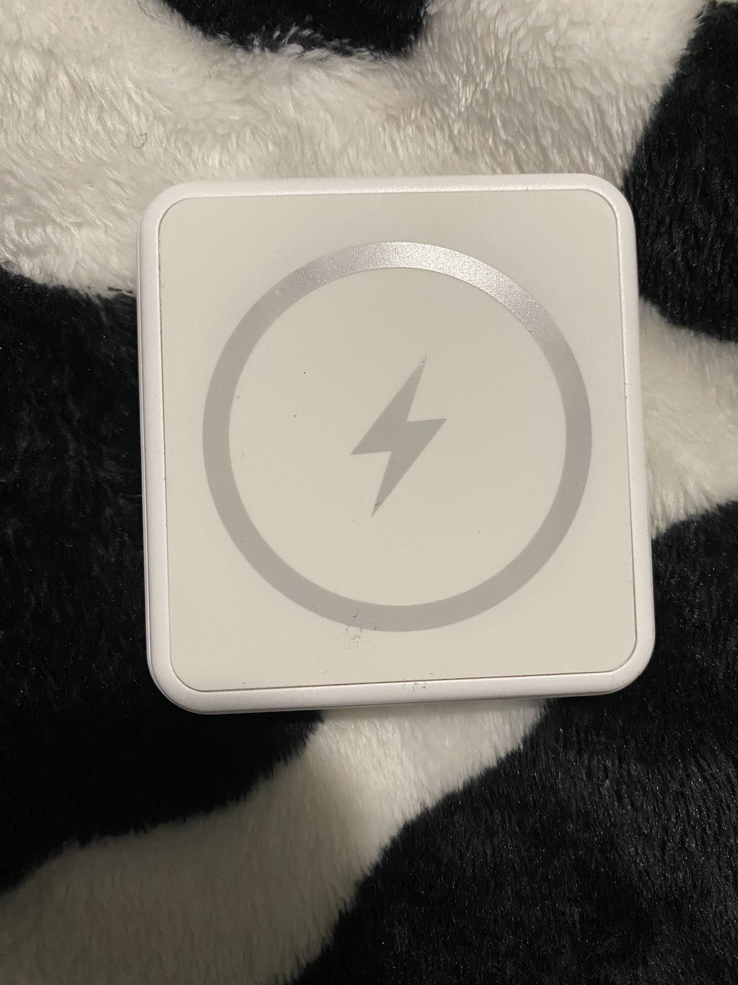 MagSafe charger