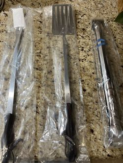 CUTCO 3 Piece BBQ Set-BRAND NEW