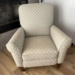 2 La-Z-Boy Manual Recliners — Transitional Style