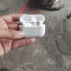Airpods Pros