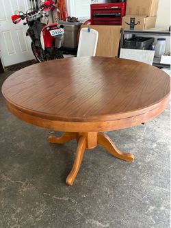 Multi purpose round table